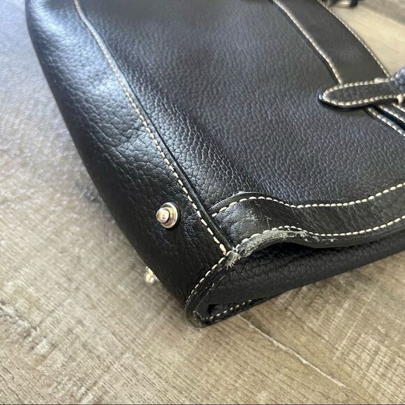 Dooney & Bourke pebbled leather handbag - Picture 6 of 7